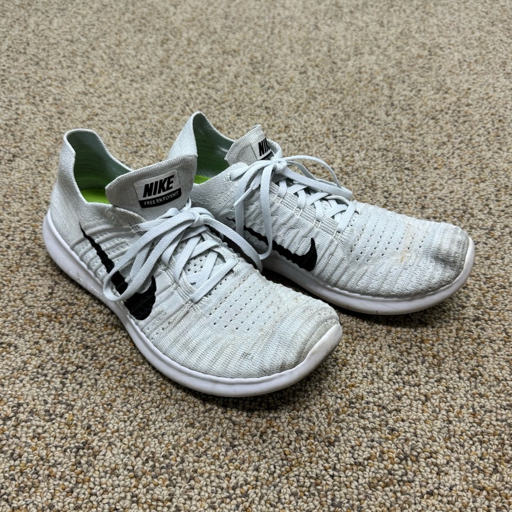 Nike Free Run Fly Knit shoes